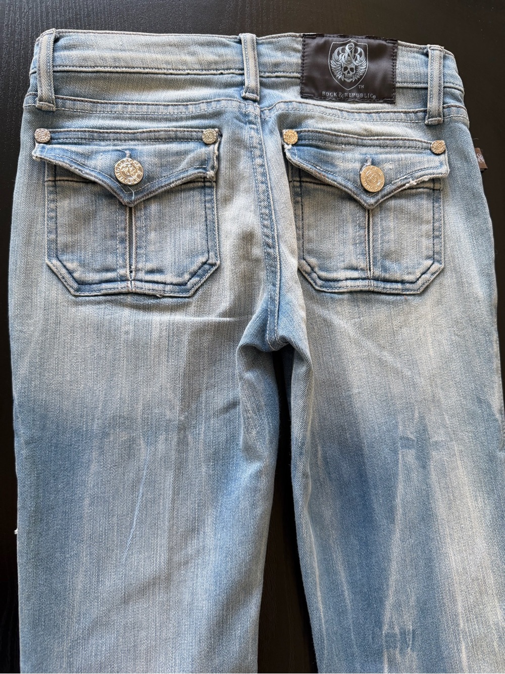 NWT Rock & Republic Kasandra Size 25 Light Wash Flare Low Rise Y2K CUT 110